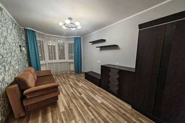 2-комнатная квартира, Казимировская ул., за 1500 р.