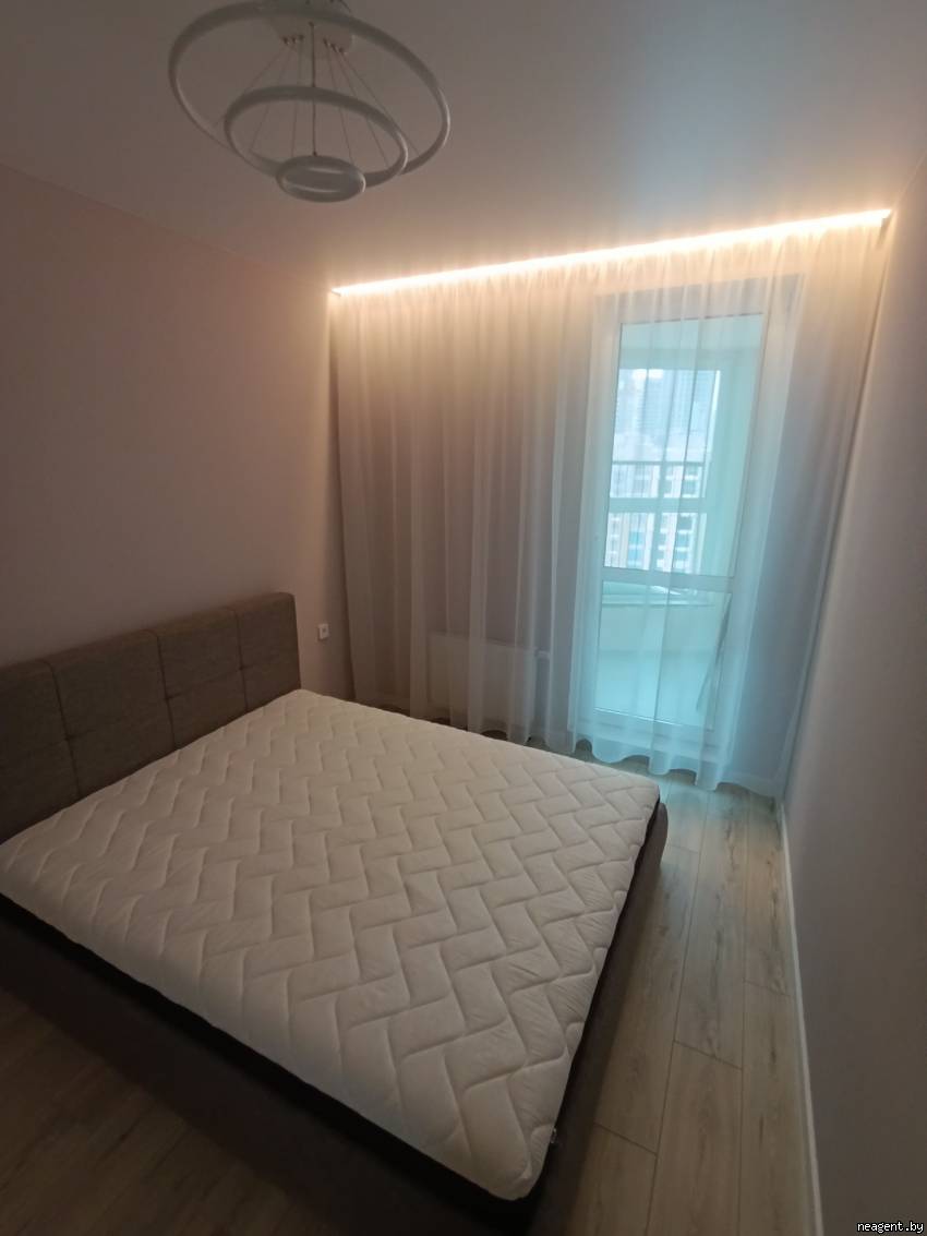 2-комнатная квартира, ул. Жореса Алфёрова, 1, 1359 рублей: фото 1