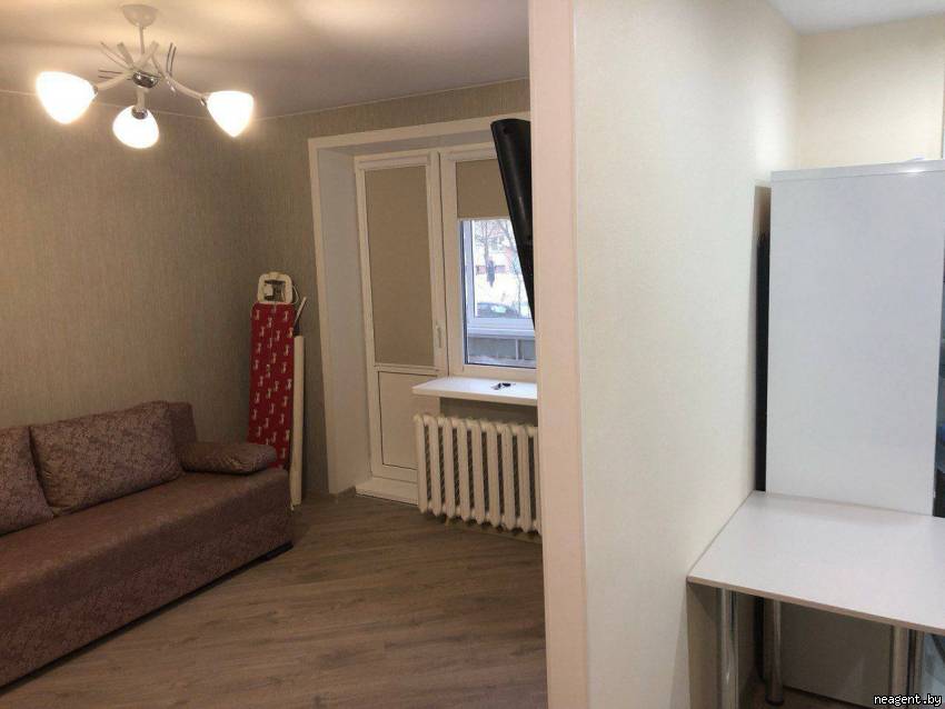 1-комнатная квартира, ул. Якуба Коласа, 61/2, 350 рублей: фото 5