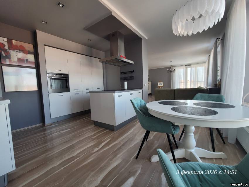 3-комнатная квартира, Независимости просп., 168/B, 2294 рублей: фото 1