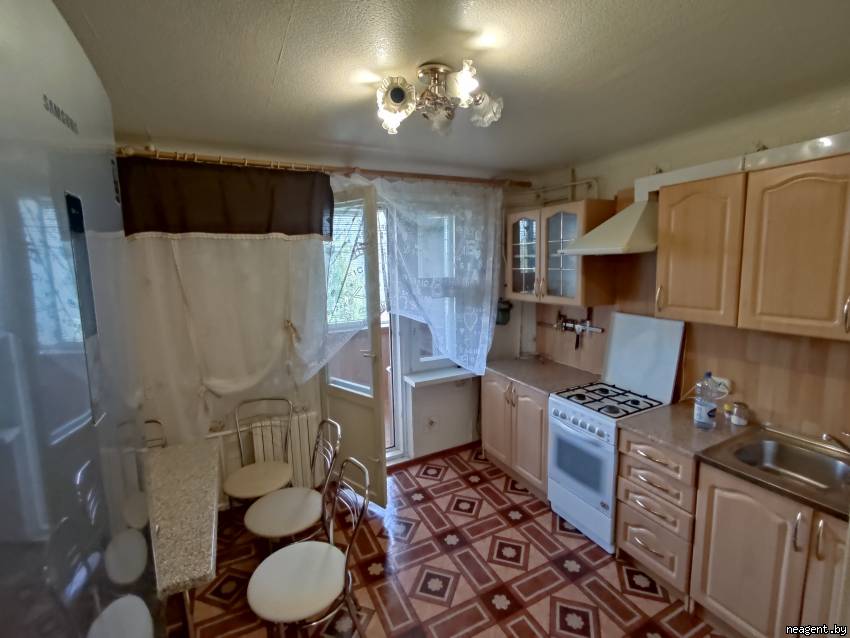 1-комнатная квартира, ул. Скрипникова, 36, 1001 рублей: фото 1