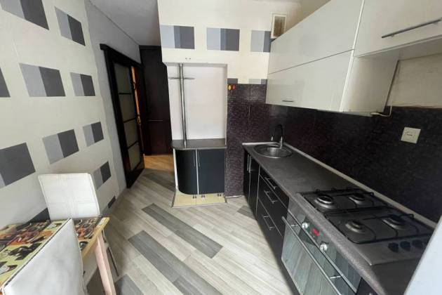 1-комнатная квартира, ул. Воронянского, за 1300 р.