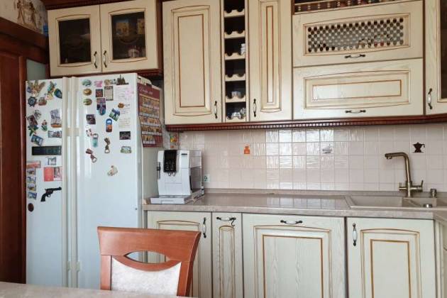 4-комнатная квартира, Неманская, за 2572 р.