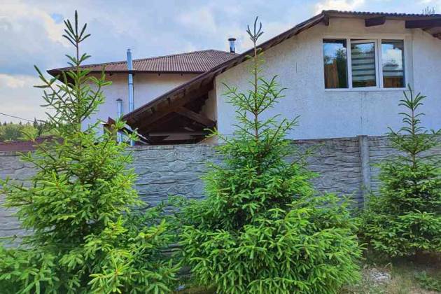 Коттедж, Чертяж, Луговая, за 1500 р.