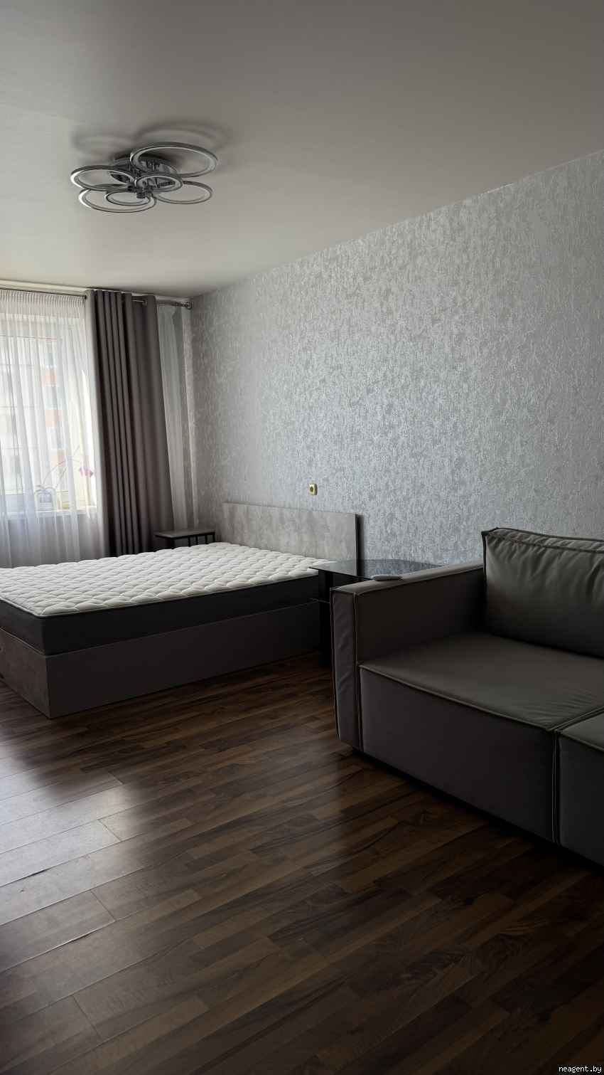 1-комнатная квартира, ул. Скрипникова, 11, 1380 рублей: фото 1