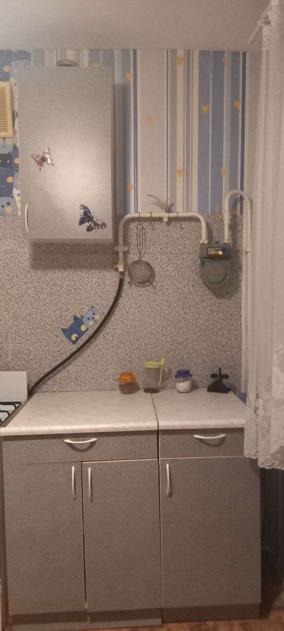 2-комнатная квартира, ул. Козыревская, 21/3, 350 рублей: фото 3