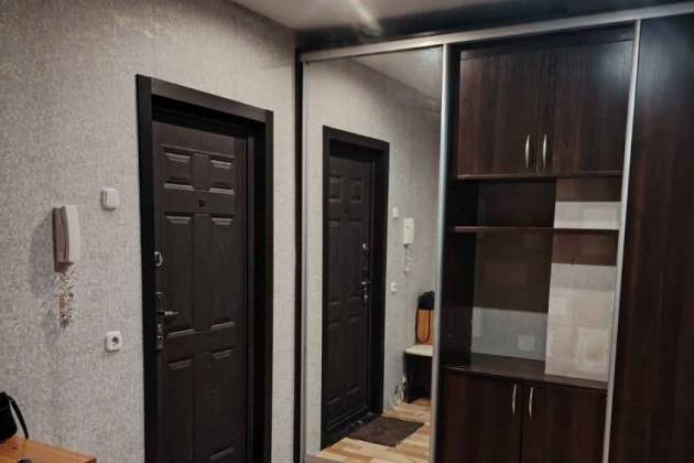 1-комнатная квартира, Неманская ул., за 1100 р.