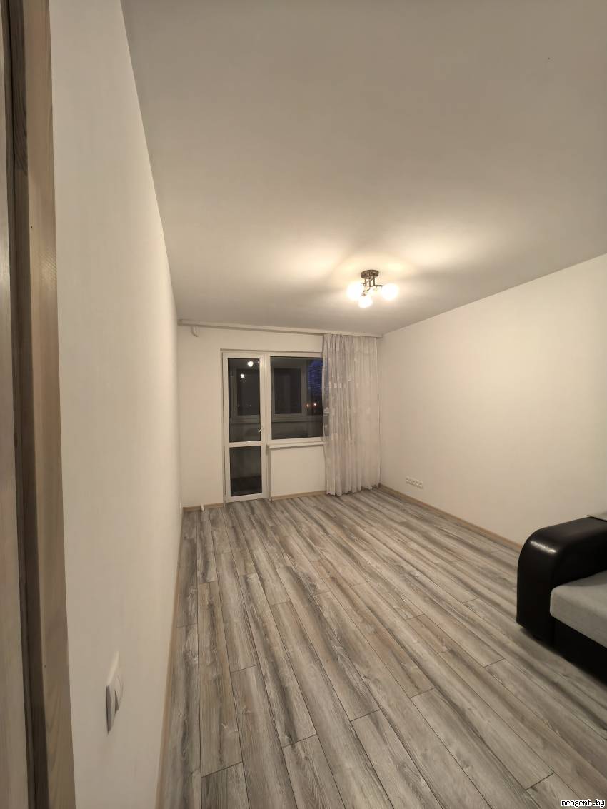 1-комнатная квартира, Независимости просп., 145, 460 рублей: фото 2