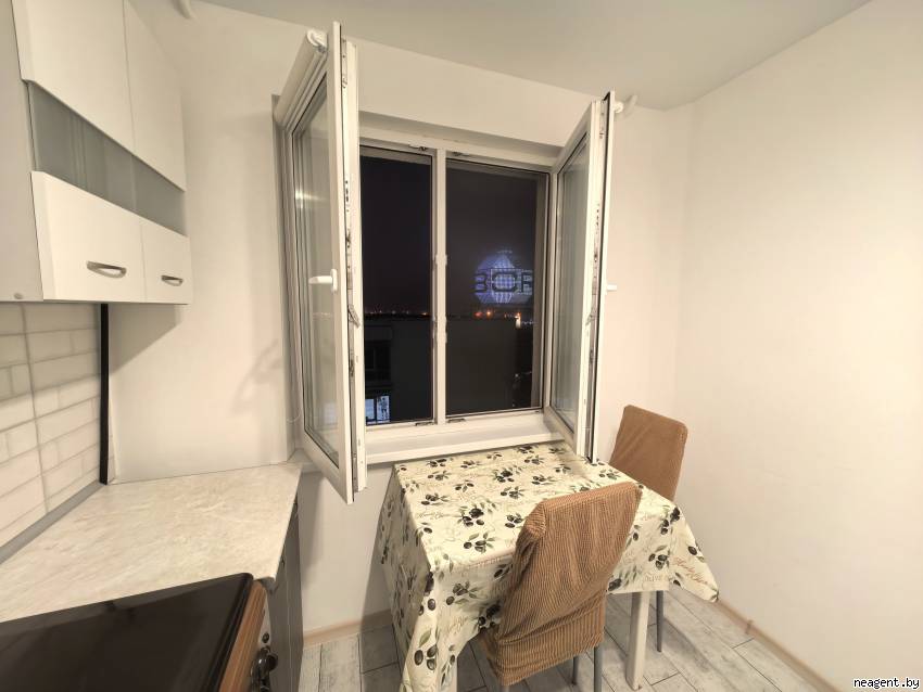 1-комнатная квартира, Независимости просп., 145, 460 рублей: фото 8