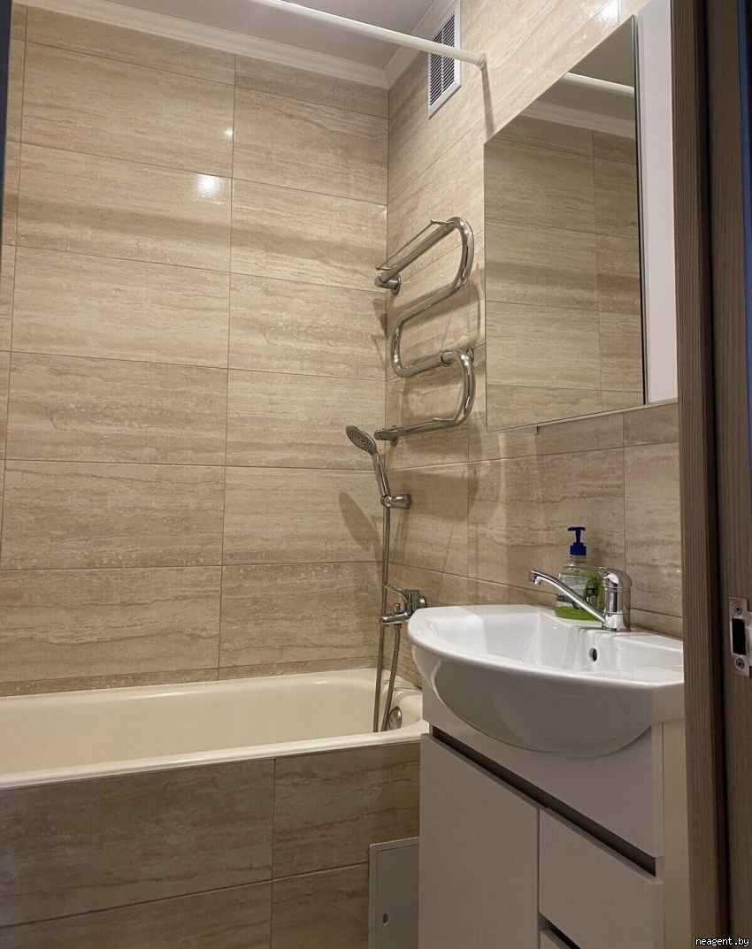 1-комнатная квартира, ул. Притыцкого, 43, 900 рублей: фото 4