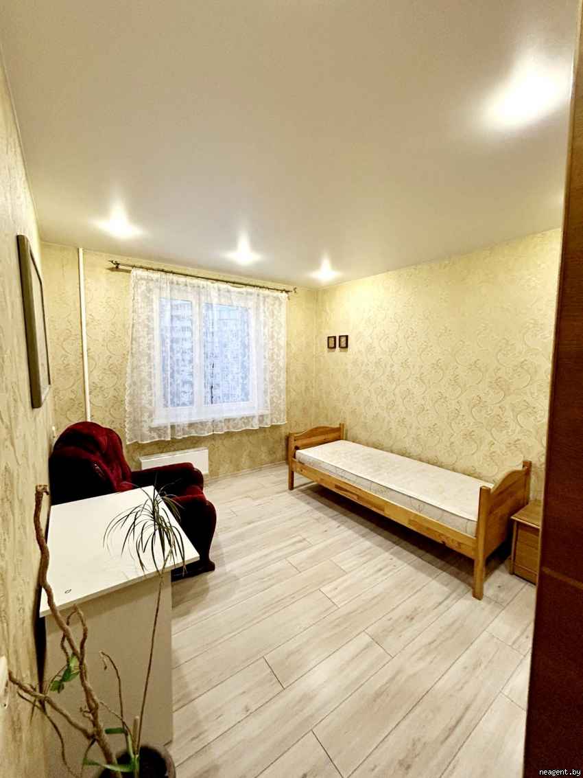 Комната, ул. Громова, 46, 341 рублей: фото 1