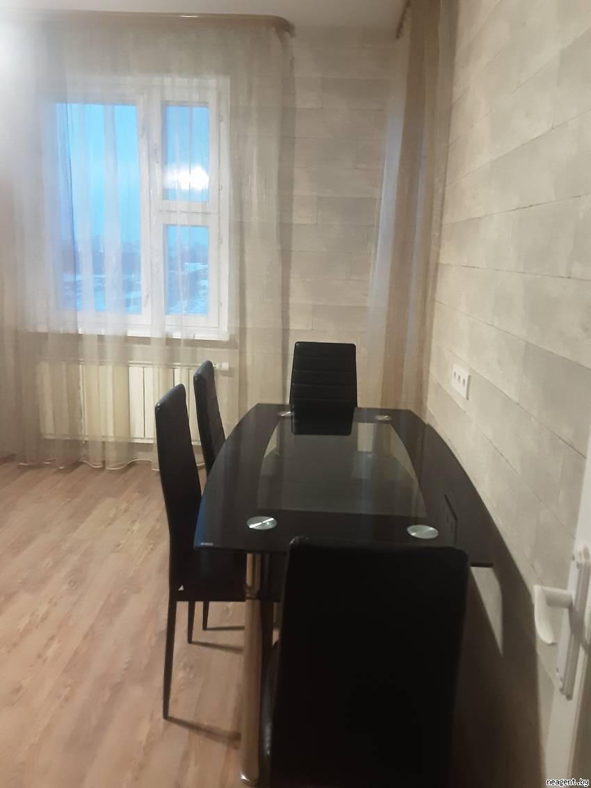 2-комнатная квартира, ул. Тимошенко, 36, 1300 рублей: фото 2