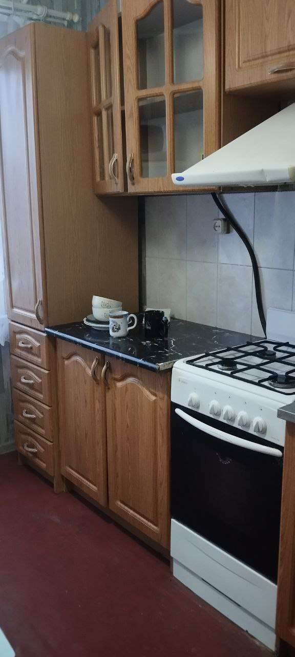 1-комнатная квартира, ул. Болеслава Берута, 6/1, 1000 рублей: фото 1