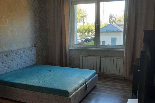 1-комнатная квартира, Героев 120 Дивизии ул., за 1140 р.