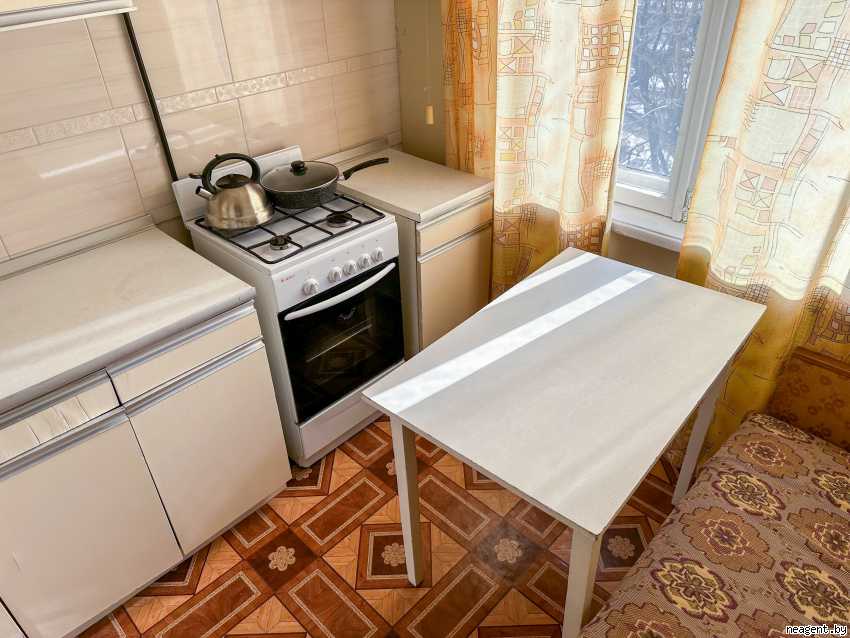 1-комнатная квартира, проспект Независимости, 157, 998 рублей: фото 10