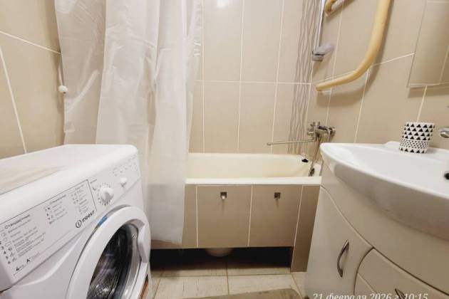 1-комнатная квартира, Шугаева ул., за 750 р.