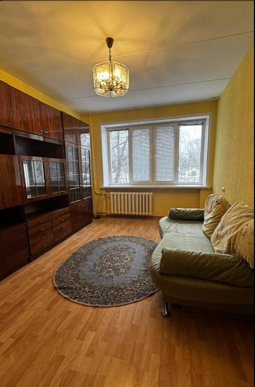 1-комнатная квартира, ул. Золотая Горка, 6, 855 рублей: фото 1