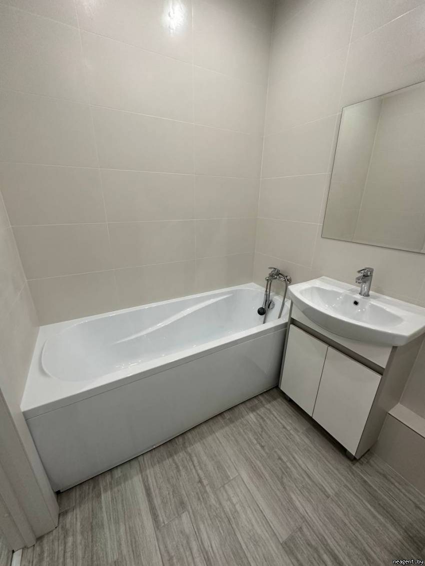 1-комнатная квартира, ул. Игоря Лученка, 26, 400 рублей: фото 3