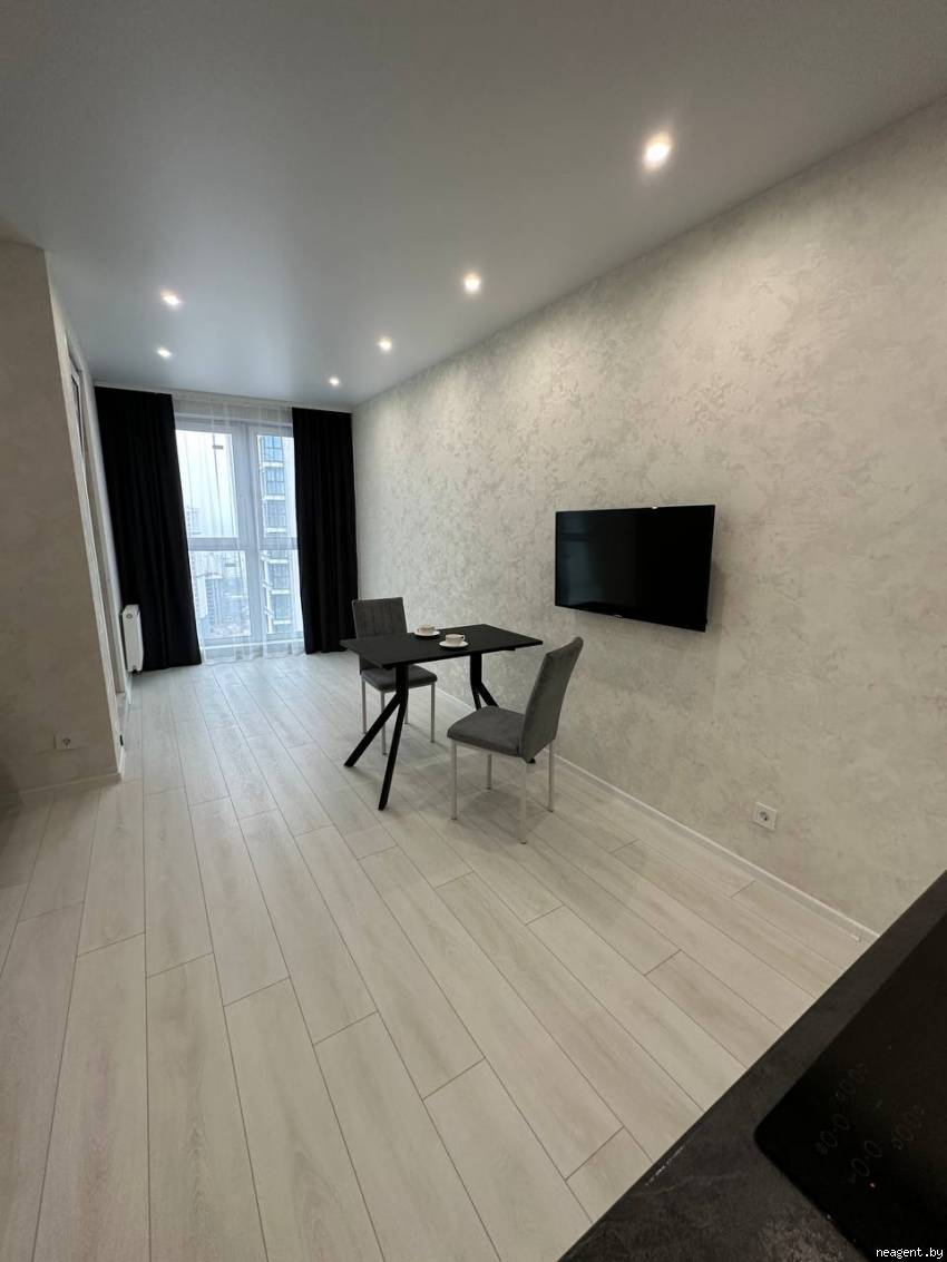 1-комнатная квартира, ул. Игоря Лученка, 26, 400 рублей: фото 4