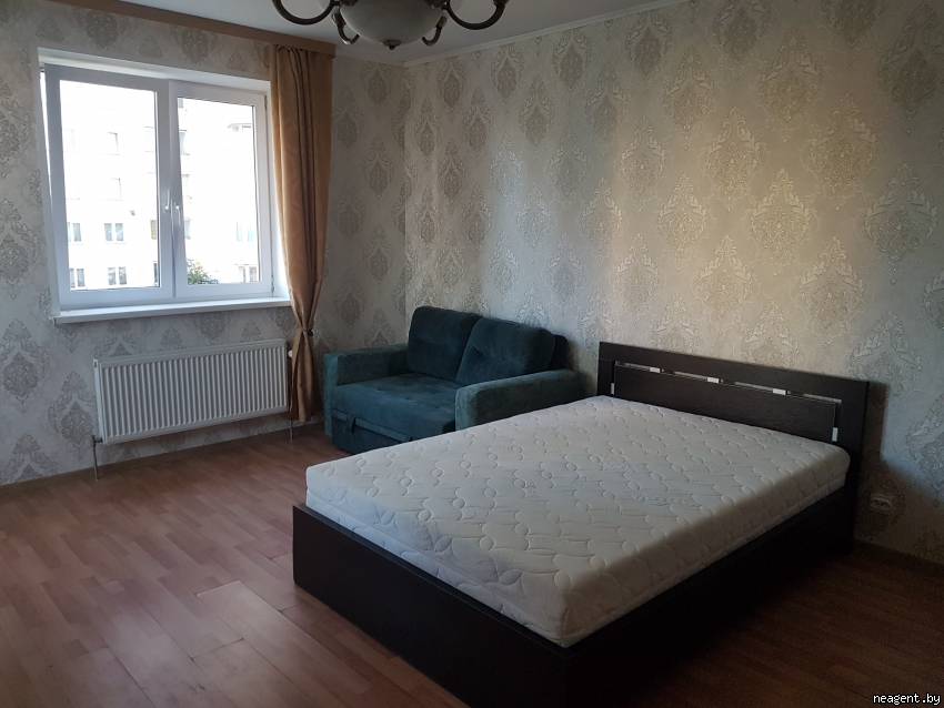 1-комнатная квартира, ул. Есенина, 42, 1200 рублей: фото 2