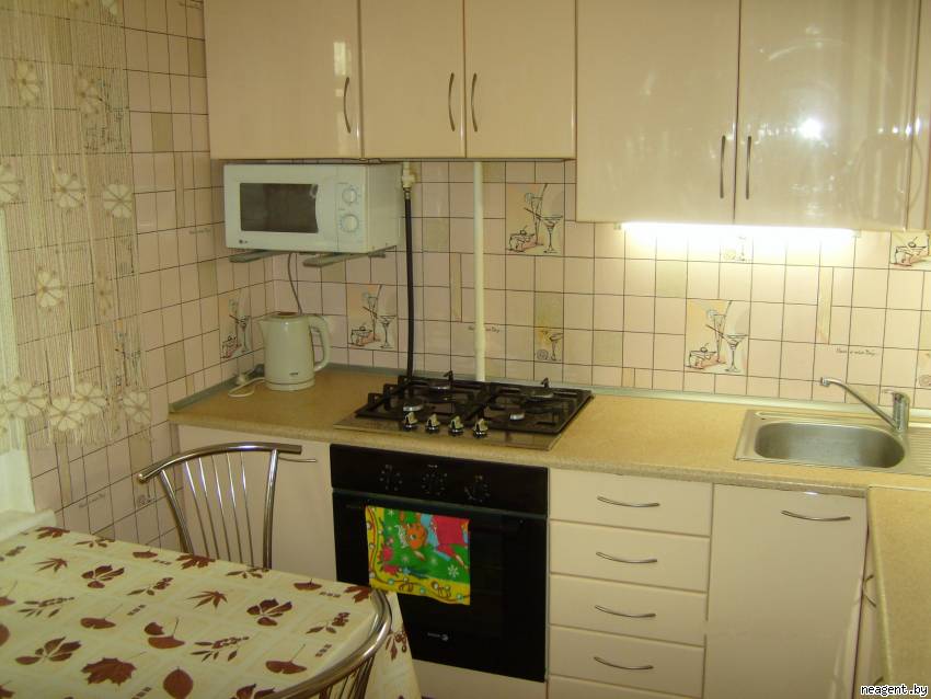 1-комнатная квартира, ул. Воронянского, 52, 1000 рублей: фото 1