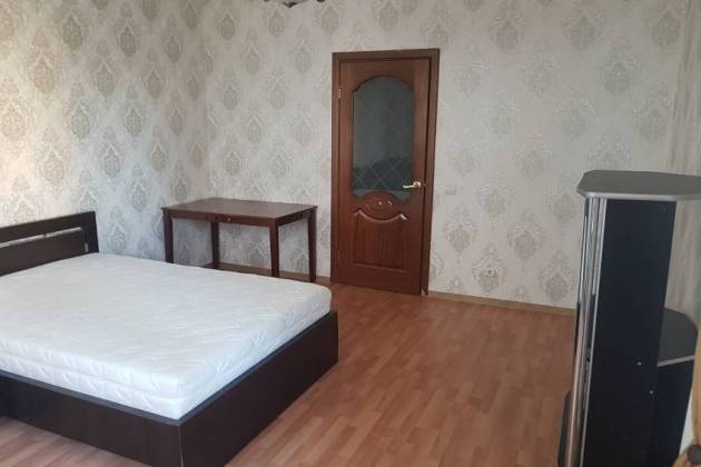 1-комнатная квартира, Есенина ул., за 1200 р.