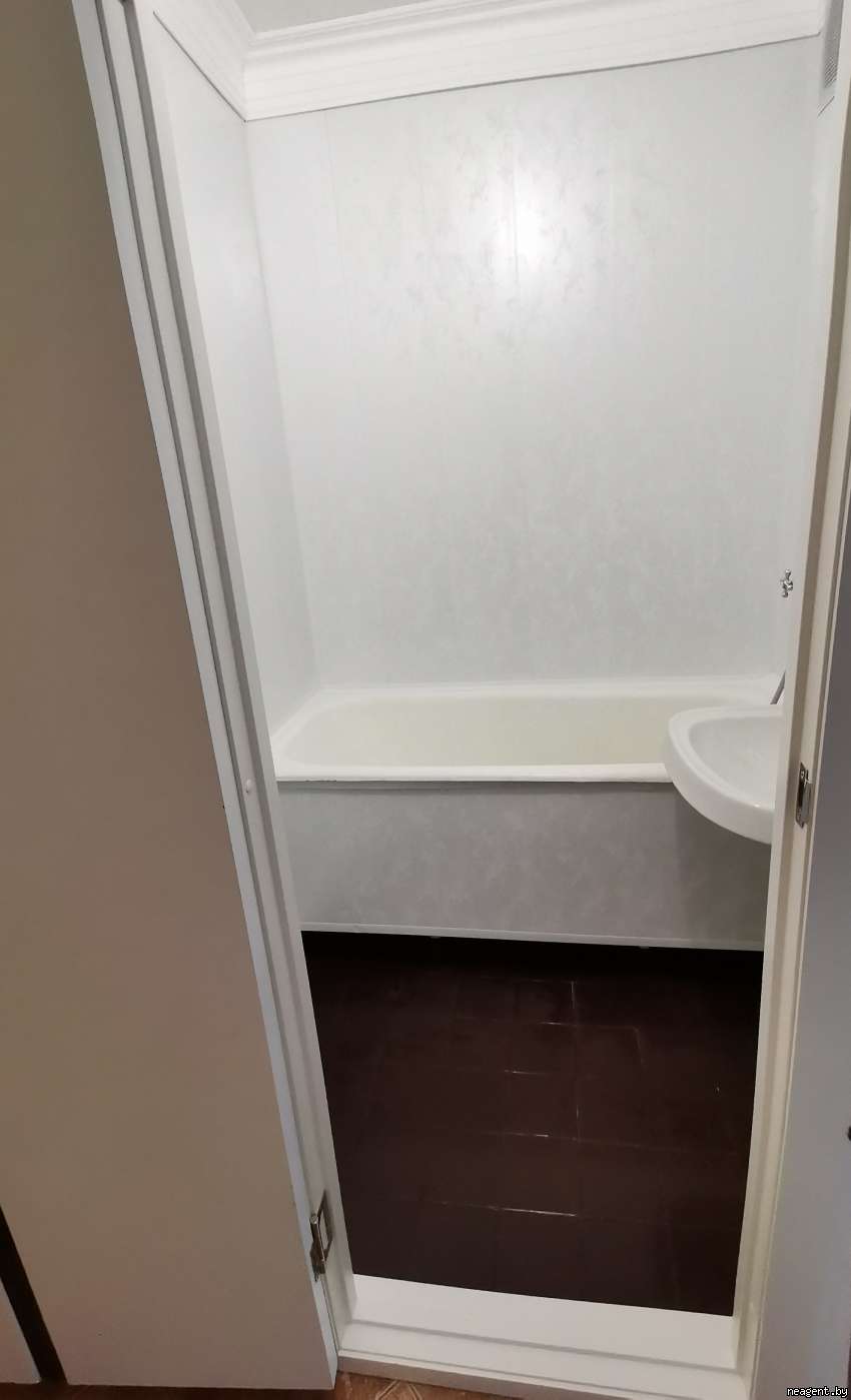 1-комнатная квартира, Плеханова, 68/3, 300 рублей: фото 9