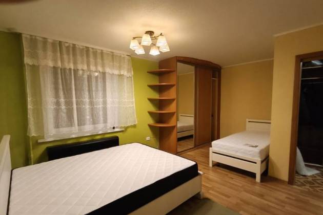 1-комнатная квартира, Голубева ул., за 1055 р.