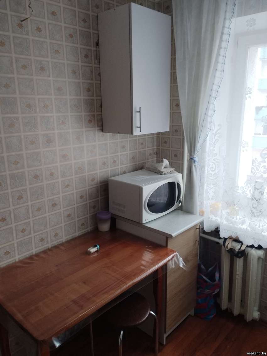 1-комнатная квартира, ул. Розы Люксембург, 172, 1011 рублей: фото 2