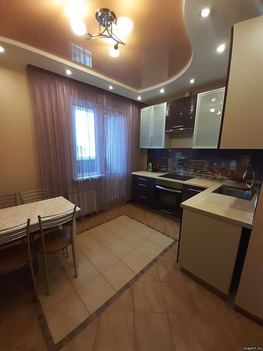 1-комнатная квартира, ул. Лазо, 7, 1011 рублей: фото 1