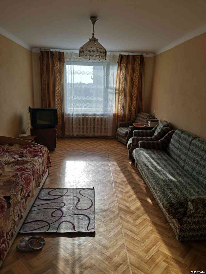 1-комнатная квартира, Космонавтов, 6, 300 рублей: фото 1