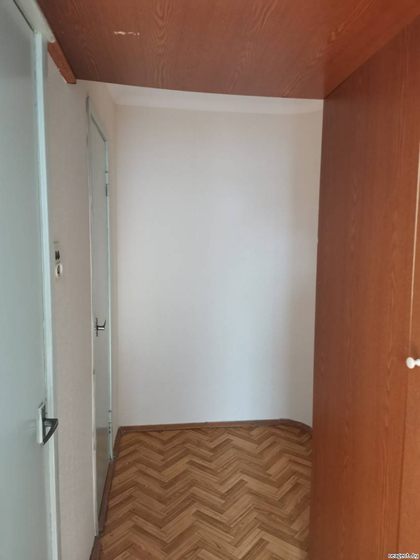 1-комнатная квартира, Космонавтов, 6, 300 рублей: фото 4