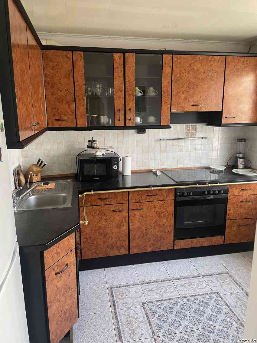 4-комнатная квартира, ул. Радужная, 4/1, 2030 рублей: фото 3