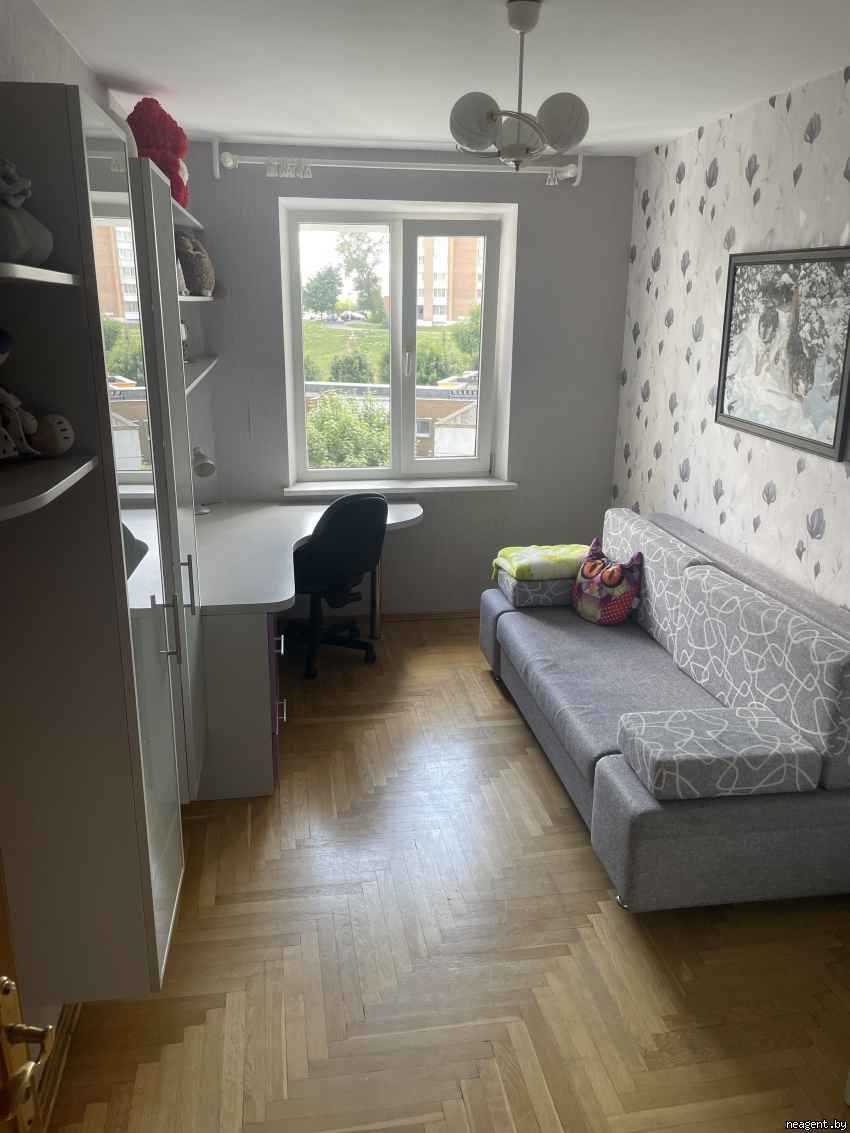 4-комнатная квартира, ул. Радужная, 4/1, 2030 рублей: фото 5