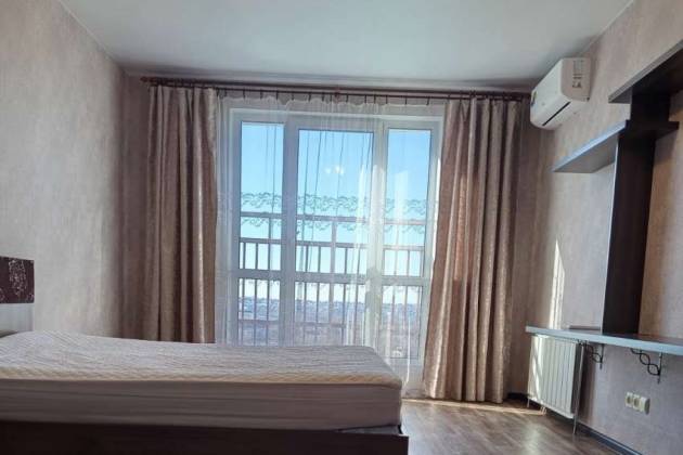 1-комнатная квартира, Одесская ул., за 1200 р.