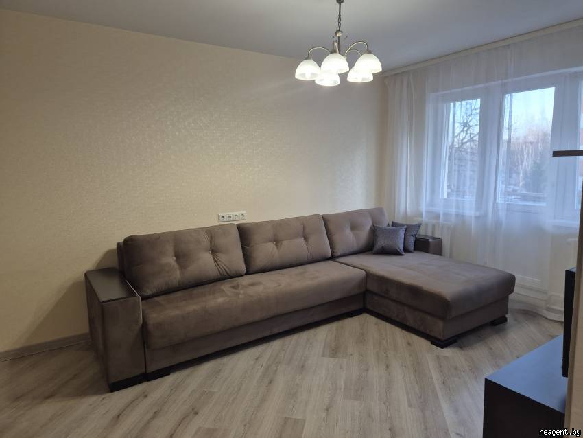 1-комнатная квартира, ул. Седых, 26, 1100 рублей: фото 1