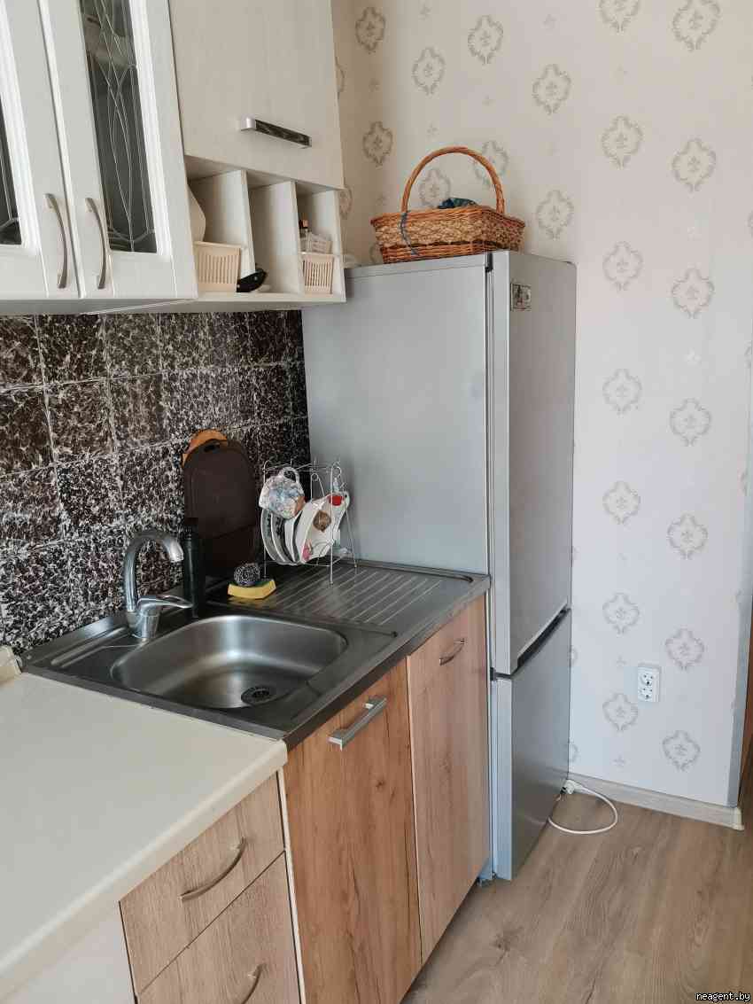 3-комнатная квартира, Победы, 114, 56000 рублей: фото 6