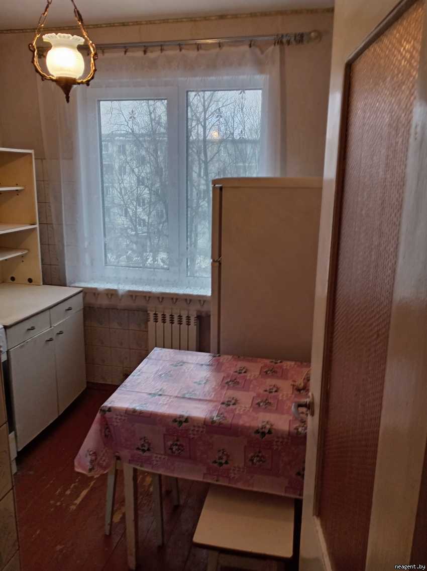 2-комнатная квартира, ул. Кнорина, 8/А, 1200 рублей: фото 7