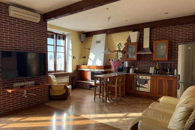 1-комнатная квартира, Независимости просп., за 1753 р.