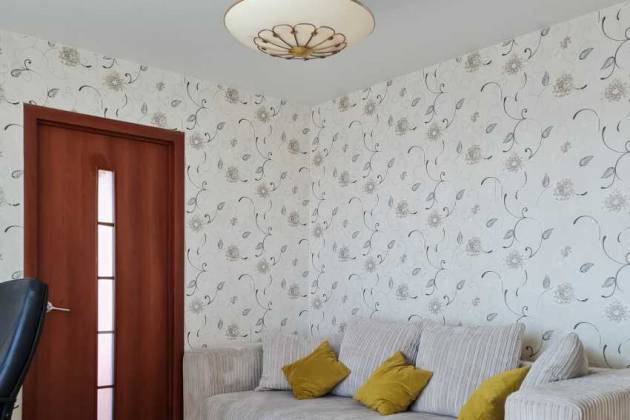 2-комнатная квартира, Карастояновой ул., за 350 р.