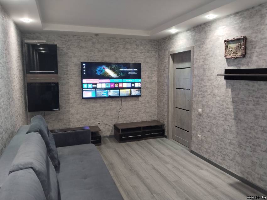 1-комнатная квартира, ул. Притыцкого, 80, 1463 рублей: фото 1