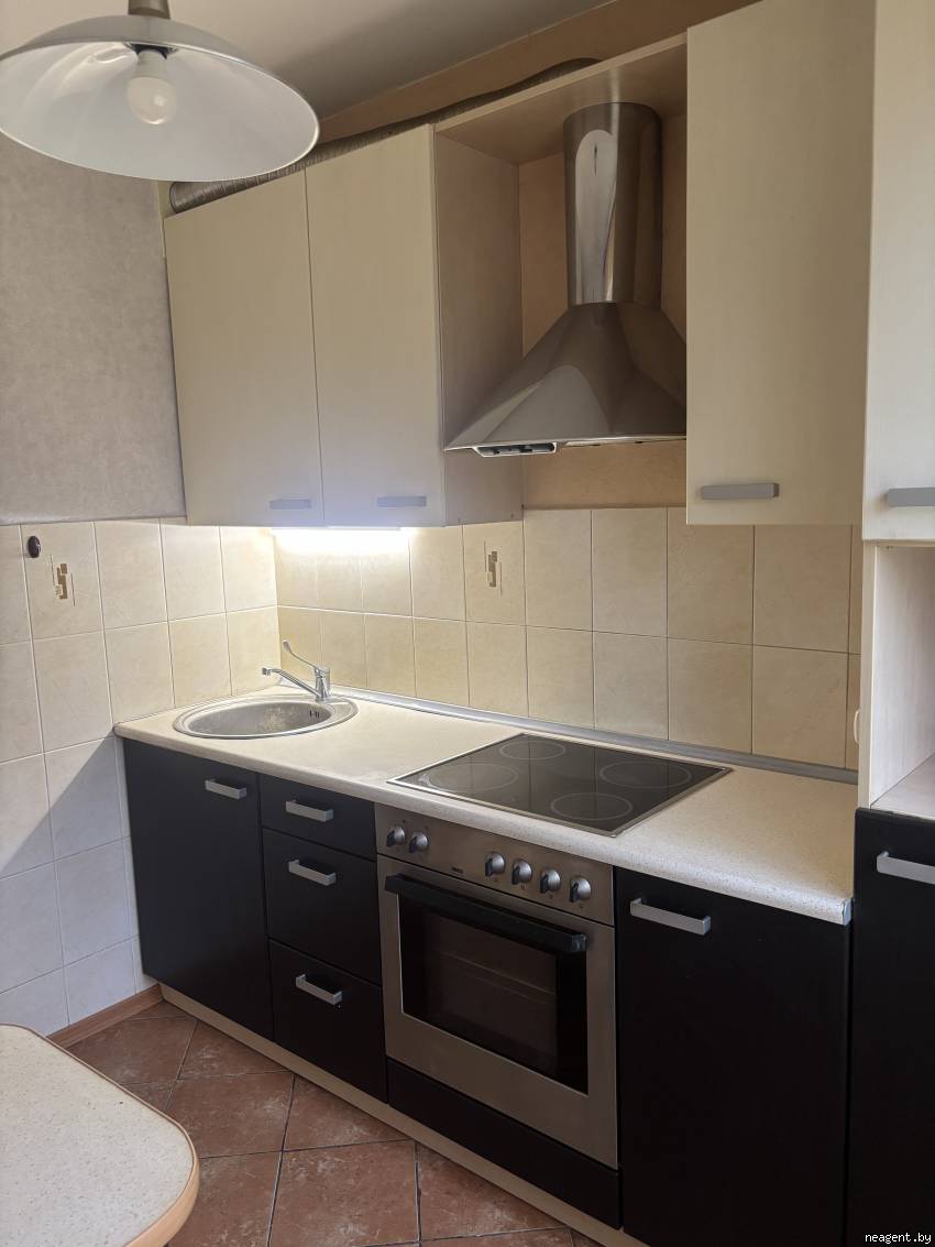 1-комнатная квартира, ул. Бурдейного, 1, 370 рублей: фото 1