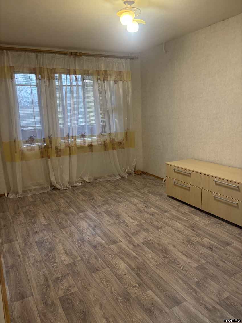 1-комнатная квартира, ул. Бурдейного, 1, 370 рублей: фото 3