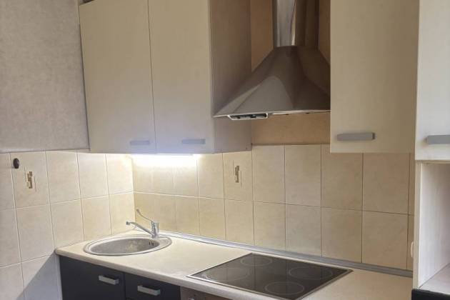 1-комнатная квартира, Бурдейного ул., за 370 р.