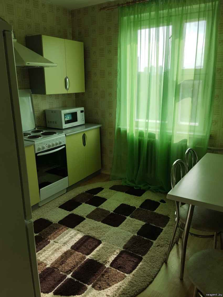 1-комнатная квартира, ул. Алеся Гаруна, 12, 789 рублей: фото 2