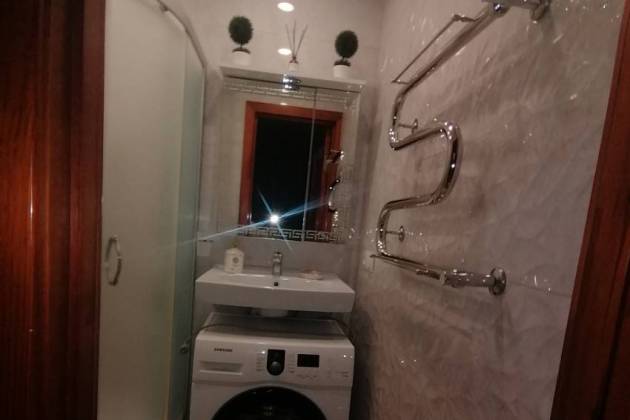 2-комнатная квартира, Чкалова ул., за 1400 р.