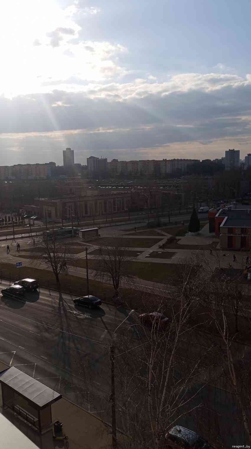 3-комнатная квартира, ул. Асаналиева, 9, 1350 рублей: фото 4