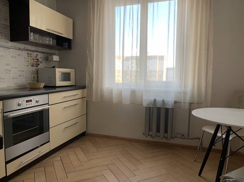 1-комнатная квартира, ул. Лобанка, 108, 1200 рублей: фото 1