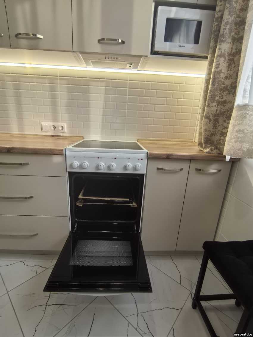 2-комнатная квартира, ул. Некрасова, 17, 1690 рублей: фото 5