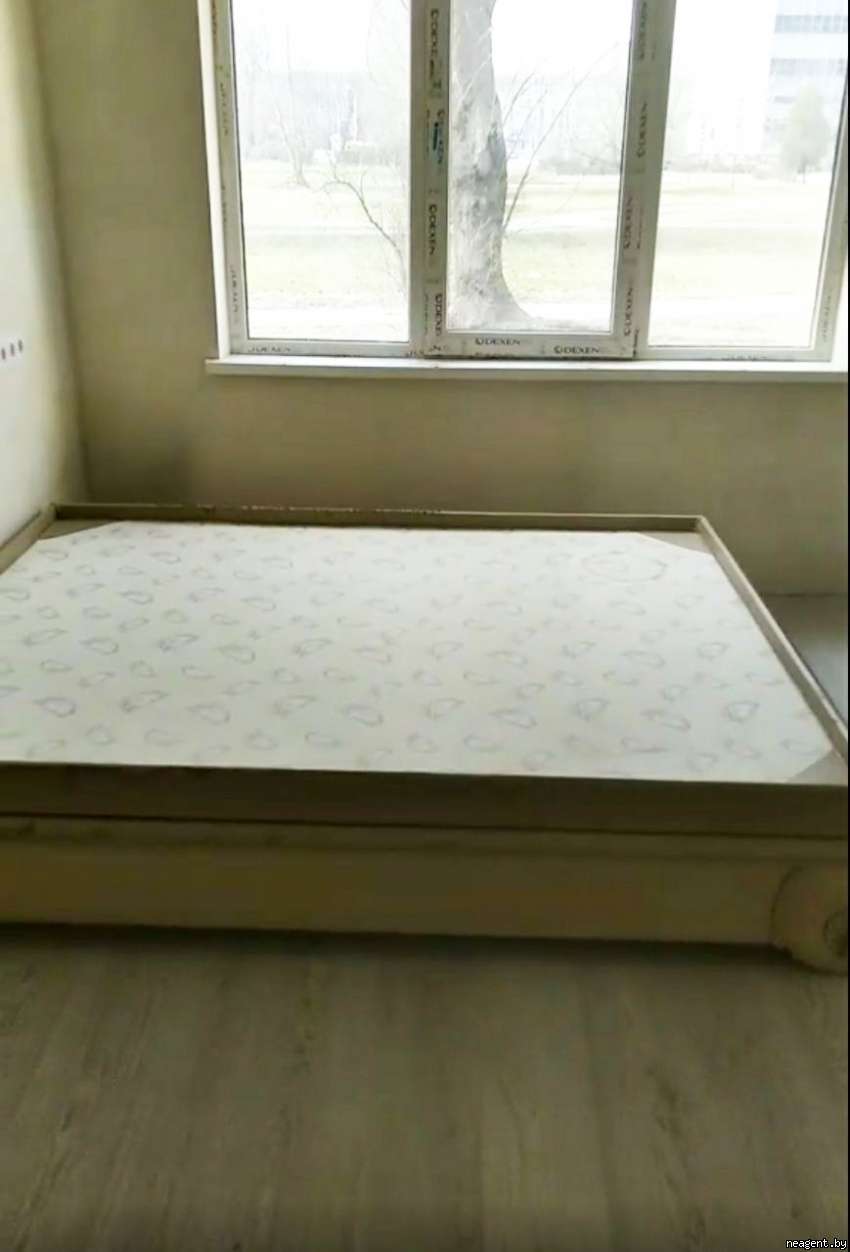 2-комнатная квартира,  Ванеева площадь, 1275 рублей: фото 3